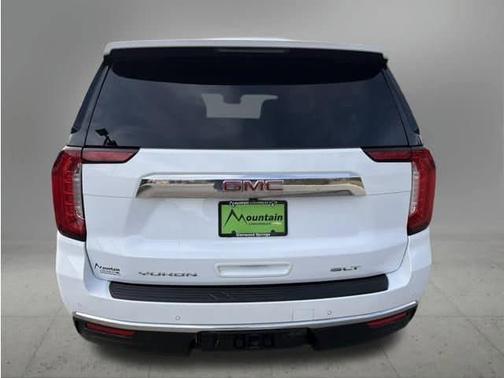 2024 GMC Yukon XL SLT