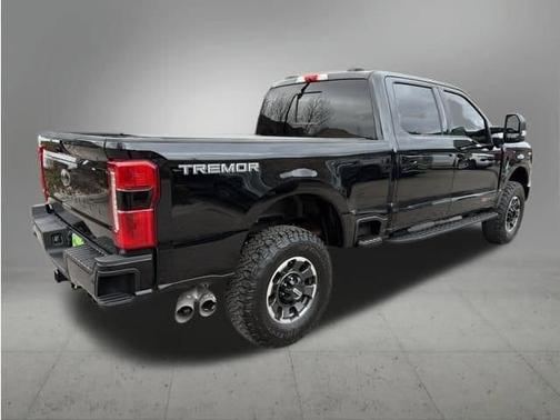 2023 Ford F-350 Lariat Super Duty