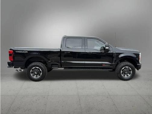 2023 Ford F-350 Lariat Super Duty