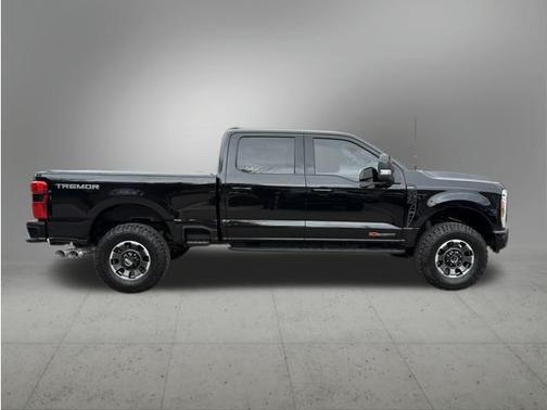 2023 Ford F-350 Lariat Super Duty