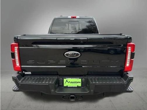 2023 Ford F-350 Lariat Super Duty