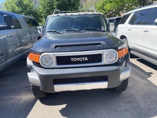 2014 Toyota FJ Cruiser Base