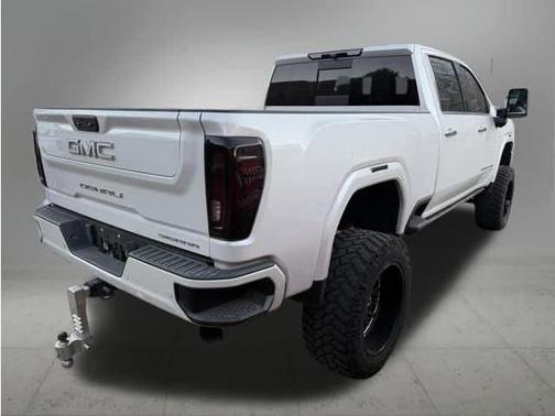 2022 GMC Sierra 2500 Denali