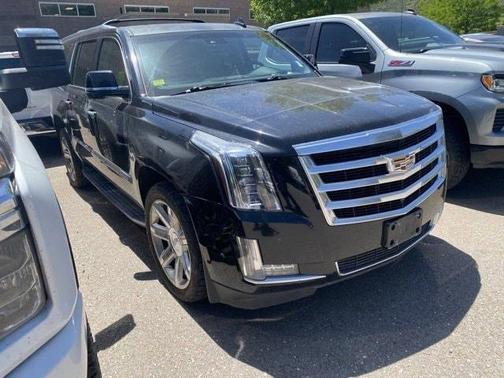 2017 Cadillac Escalade ESV Luxury