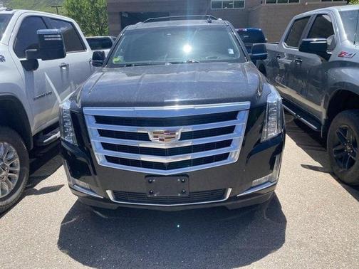 2017 Cadillac Escalade ESV Luxury