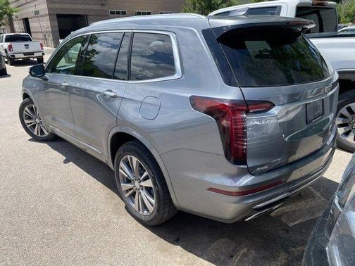 2022 Cadillac XT6 Premium Luxury AWD