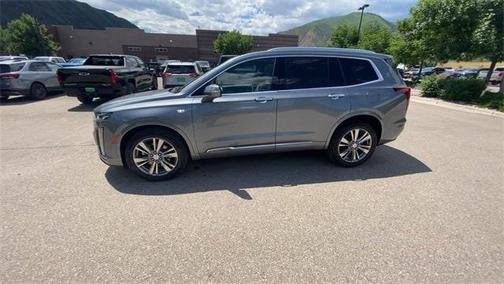 2022 Cadillac XT6 Premium Luxury AWD