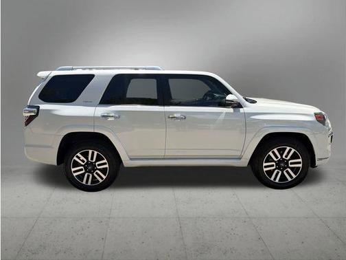 Blizzard Pearl 2022 Toyota 4Runner Limited