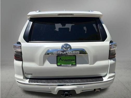 Blizzard Pearl 2022 Toyota 4Runner Limited