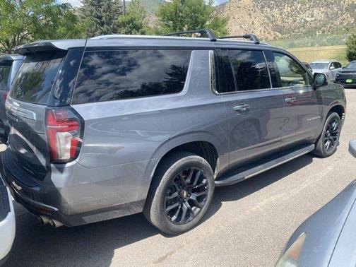 2022 Chevrolet Suburban Premier