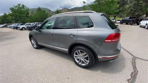 2016 Volkswagen Touareg TDI Lux