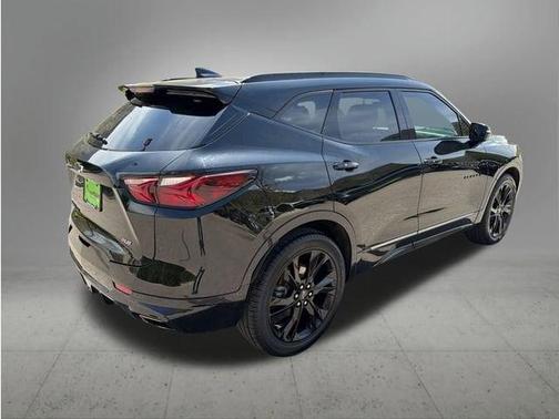 Black 2022 Chevrolet Blazer RS