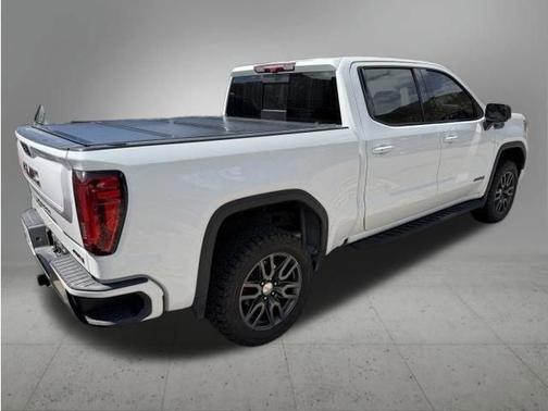 Summit White 2022 GMC Sierra 1500 Limited AT4