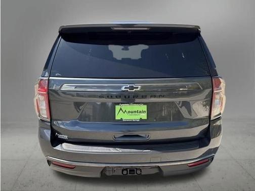 Evergreen Gray Metallic 2022 Chevrolet Suburban Z71