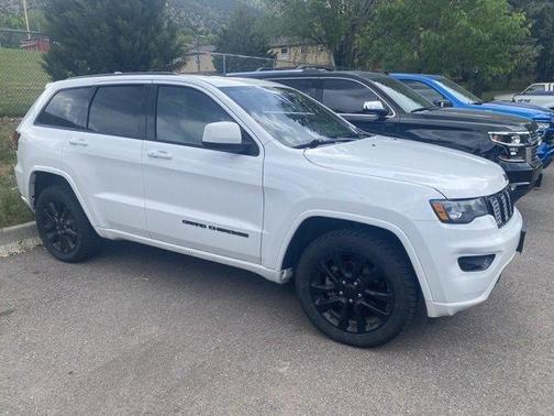 2019 Jeep Grand Cherokee Altitude