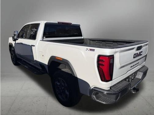 2025 GMC Sierra 2500 SLT