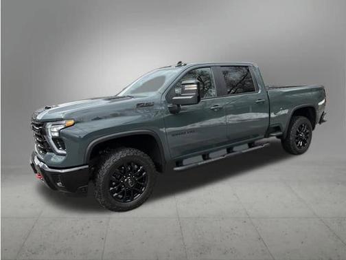 2025 Chevrolet Silverado 3500 LT