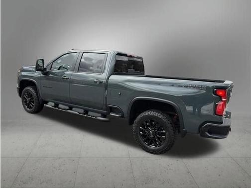 2025 Chevrolet Silverado 3500 LT