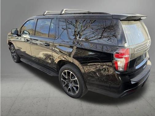 2024 Chevrolet Suburban RST