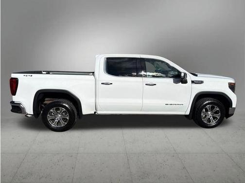 Summit White 2025 GMC Sierra 1500 SLT