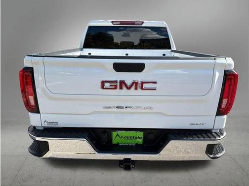 Summit White 2025 GMC Sierra 1500 SLT