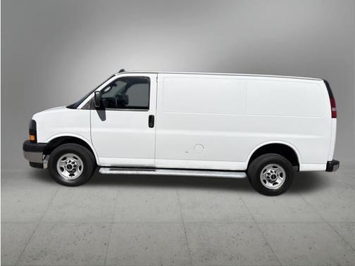 2024 GMC Savana 2500 Work Van