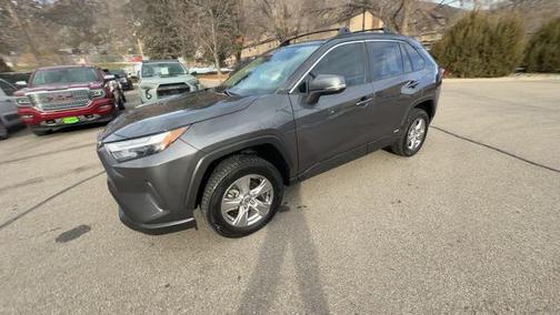 2022 Toyota RAV4 Hybrid XLE