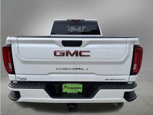 2022 GMC Sierra 3500 Denali