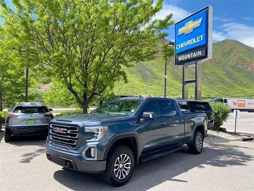 2021 GMC Sierra 1500 AT4