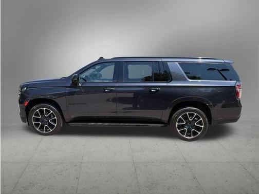 Dark Ash Metallic 2024 Chevrolet Suburban RST
