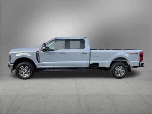 2025 Ford F-350 Lariat Super Duty