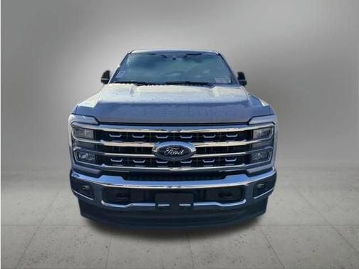 2025 Ford F-350 Lariat Super Duty