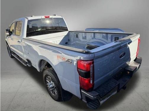 2025 Ford F-350 Lariat Super Duty