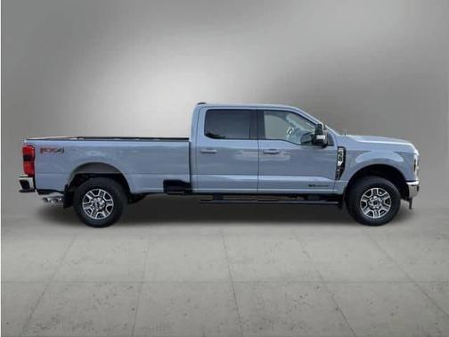 2025 Ford F-350 Lariat Super Duty