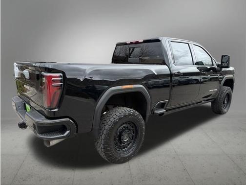 2024 GMC Sierra 3500 AT4