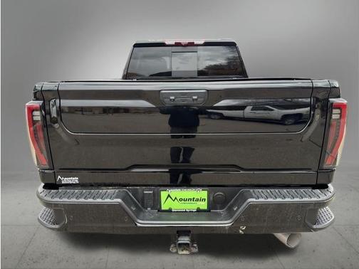 2024 GMC Sierra 3500 AT4