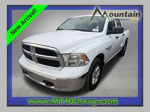 2022 RAM 1500 Classic SLT