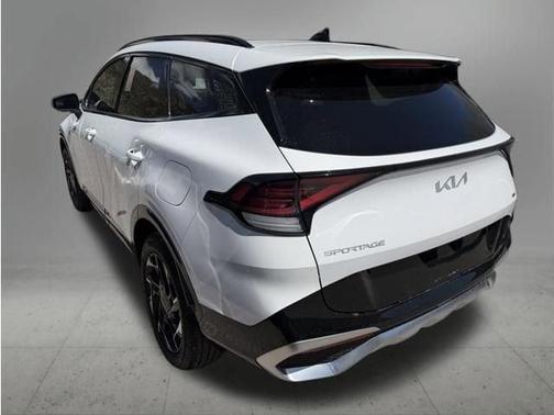 Glacial White Pearl 2023 Kia Sportage SX-Prestige