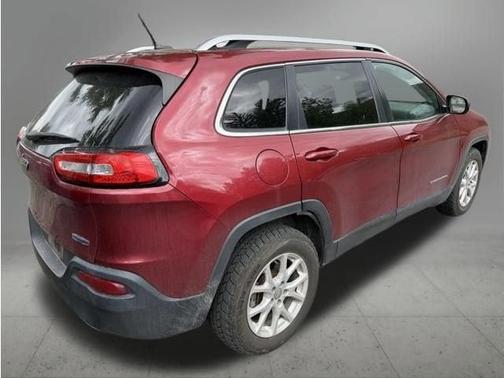 Deep Cherry Red Crystal Pearlcoat 2014 Jeep Cherokee Latitude