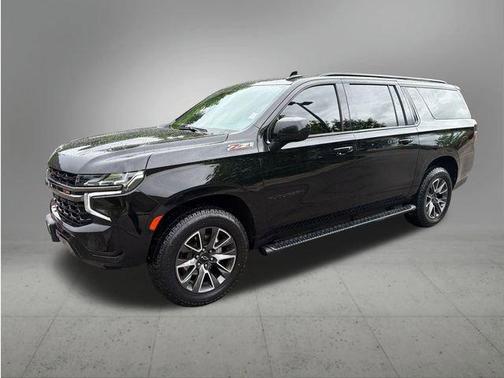 Black 2022 Chevrolet Suburban Z71 SUV