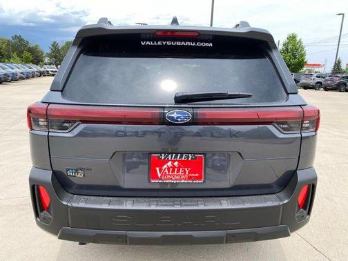 Magnetite Gray Metallic 2026 Subaru Outback Premium