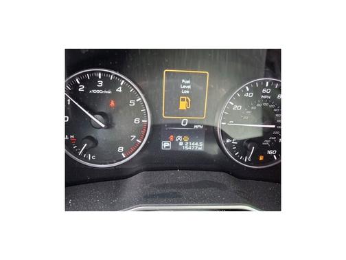 Ice Silver Metallic 2024 Subaru Outback Onyx Edition