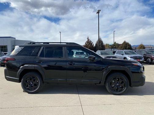 Crystal Black Silica 2026 Subaru Outback Limited