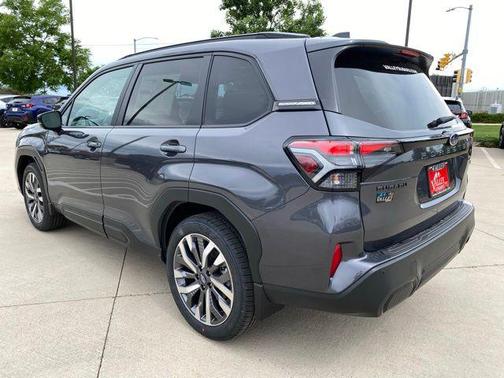 Magnetite Gray Metallic 2026 Subaru Forester Hybrid Touring