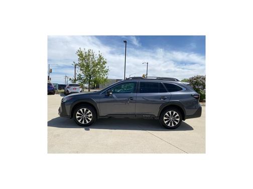 Magnetite Gray Metallic 2025 Subaru Outback Limited