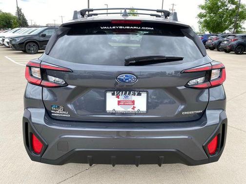 Magnetite Gray Metallic 2025 Subaru Crosstrek Premium