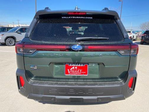 Deep Emerald Green Pearl 2026 Subaru Outback Limited