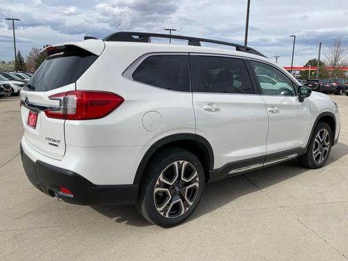 Crystal White Pearl 2026 Subaru Ascent Limited 7-Passenger