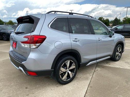 Ice Silver Metallic 2021 Subaru Forester Touring