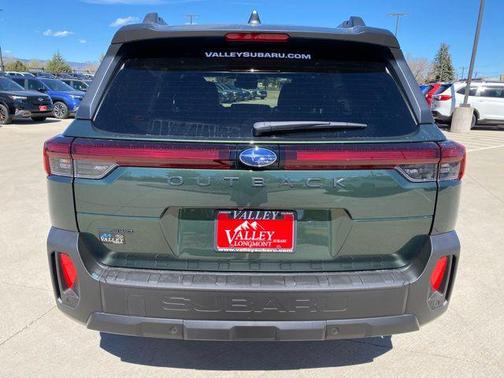 Deep Emerald Green Pearl 2026 Subaru Outback Touring XT